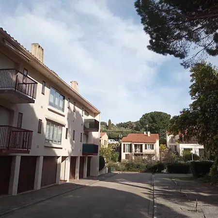 Lejlighed 3vse-alz210 Equipe Pour 3 Personnes Au 2eme Etage Parking